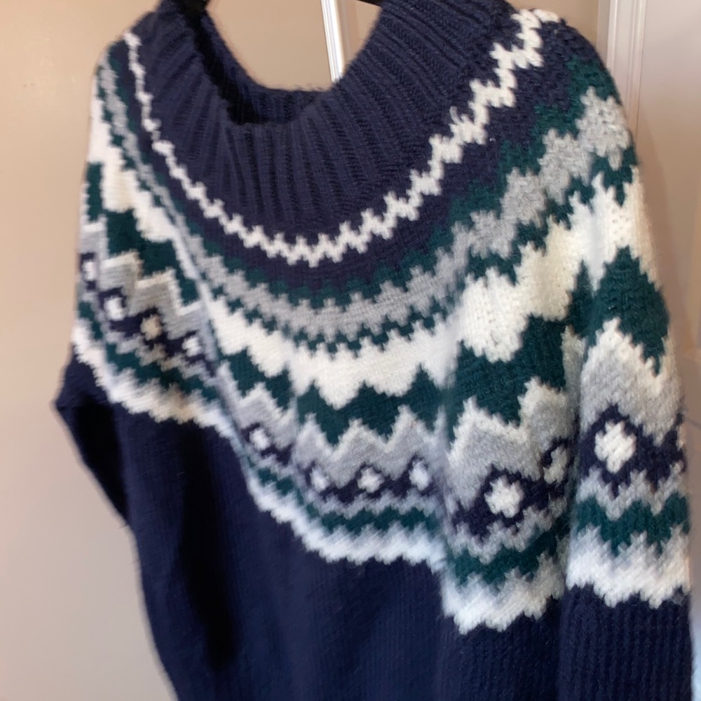 Banana Republic Navy and White Patterned Sweater - Picture 3 of 8